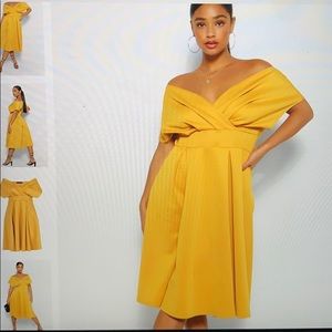 Boohoo Plus Off shoulder wrap dress SZ 22